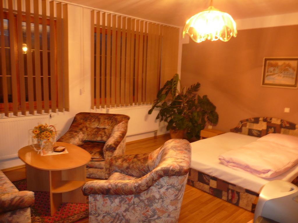 Penzion U Urbanu Nemcice  Habitación foto